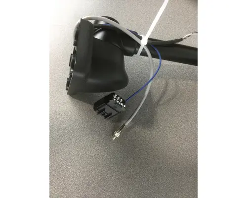 FREIGHTLINER M-2 MIRROR - DOOR