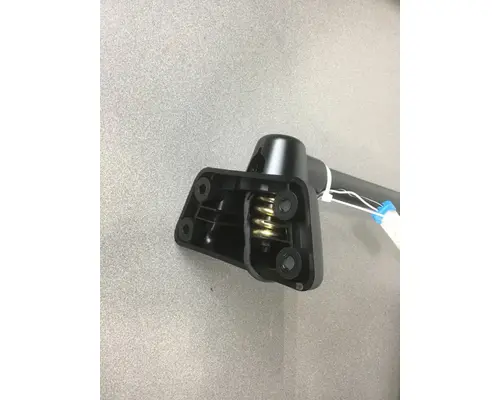 FREIGHTLINER M-2 MIRROR - DOOR