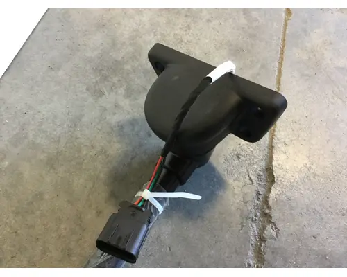 FREIGHTLINER M-2 MIRROR - DOOR