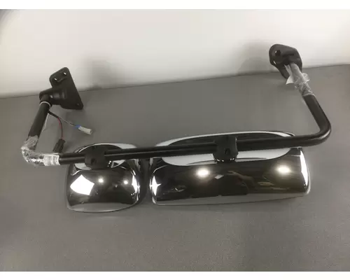 FREIGHTLINER M-2 Side View Mirror