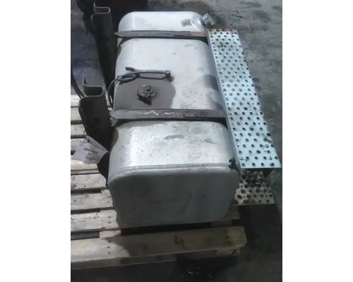 FREIGHTLINER M2 100 FUEL TANK