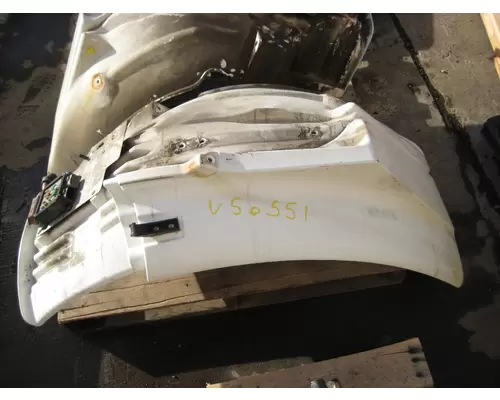 FREIGHTLINER M2-100 Fender Extension