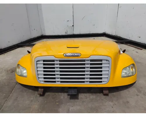 FREIGHTLINER M2 100 HOOD