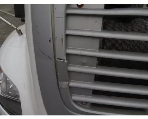 FREIGHTLINER M2-100 Hood