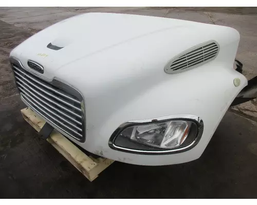 FREIGHTLINER M2-100 Hood