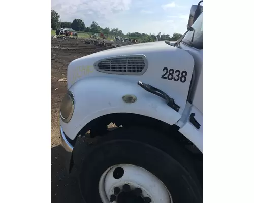 FREIGHTLINER M2-100 Hood