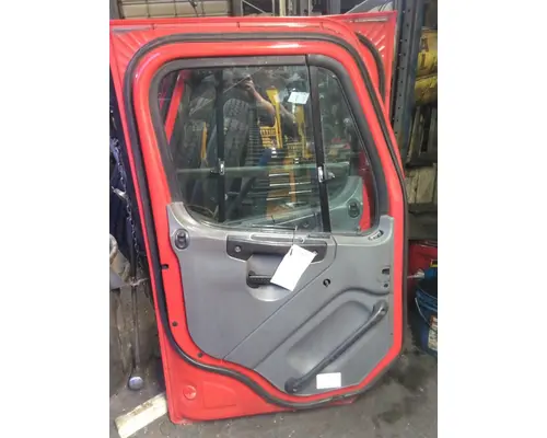 FREIGHTLINER M2 106 2002-2014 DOOR ASSEMBLY, FRONT