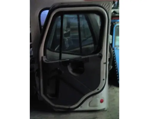 FREIGHTLINER M2 106 2002-2014 DOOR ASSEMBLY, FRONT