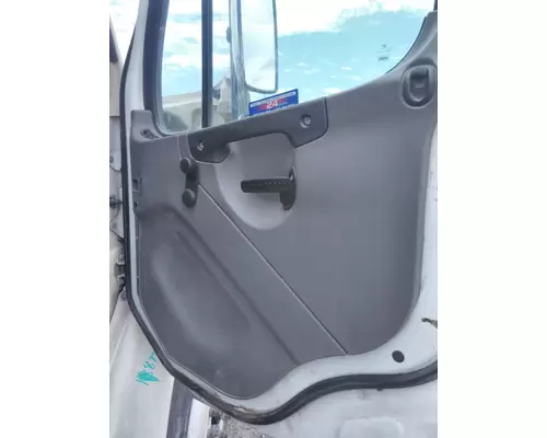 FREIGHTLINER M2 106 2002-2014 DOOR ASSEMBLY, FRONT