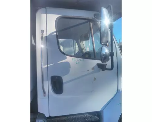 FREIGHTLINER M2 106 2002-2014 DOOR ASSEMBLY, FRONT