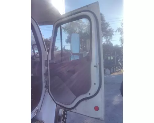 FREIGHTLINER M2 106 2002-2014 DOOR ASSEMBLY, FRONT