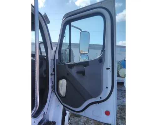 FREIGHTLINER M2 106 2002-2014 DOOR ASSEMBLY, FRONT