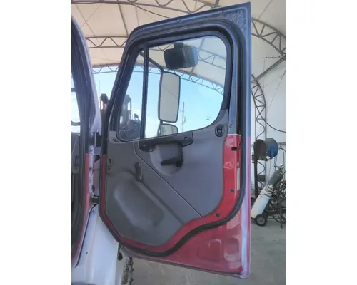 FREIGHTLINER M2 106 2002-2014 DOOR ASSEMBLY, FRONT