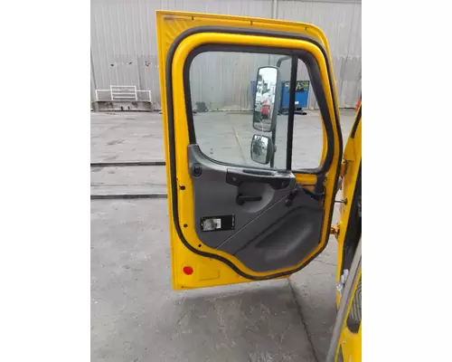 FREIGHTLINER M2 106 2002-2014 DOOR ASSEMBLY, FRONT