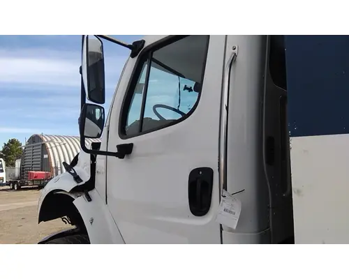 FREIGHTLINER M2 106 2002-2014 DOOR ASSEMBLY, FRONT