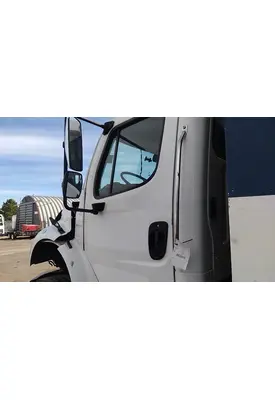 FREIGHTLINER M2 106 2002-2014 DOOR ASSEMBLY, FRONT