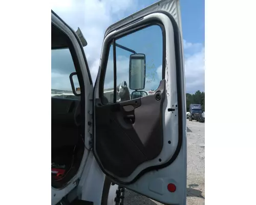 FREIGHTLINER M2 106 2002-2014 DOOR ASSEMBLY, FRONT