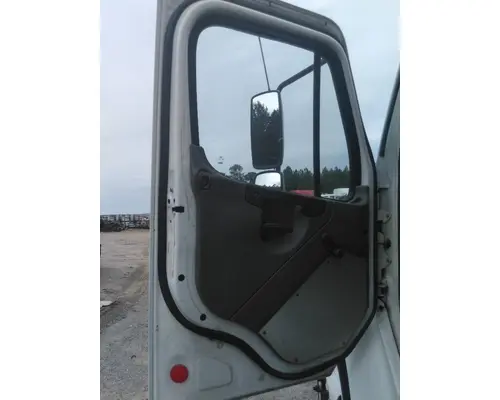 FREIGHTLINER M2 106 2002-2014 DOOR ASSEMBLY, FRONT