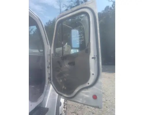 FREIGHTLINER M2 106 2002-2014 DOOR ASSEMBLY, FRONT