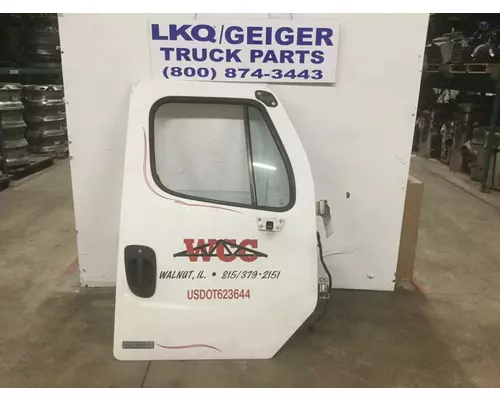 FREIGHTLINER M2 106 2002-2014 DOOR ASSEMBLY, FRONT