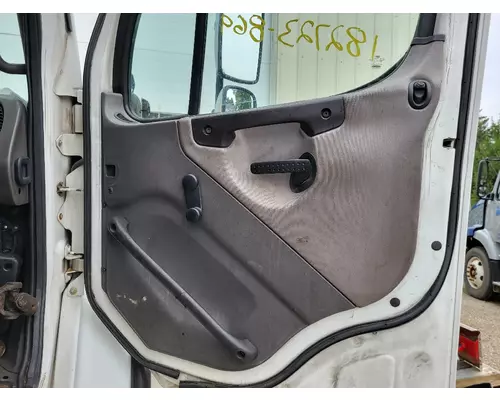 FREIGHTLINER M2 106 2002-2014 DOOR ASSEMBLY, FRONT
