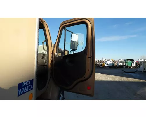 FREIGHTLINER M2 106 2002-2014 DOOR ASSEMBLY, FRONT