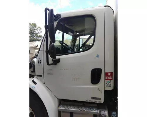 FREIGHTLINER M2 106 2002-2014 DOOR ASSEMBLY, FRONT