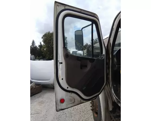 FREIGHTLINER M2 106 2002-2014 DOOR ASSEMBLY, FRONT