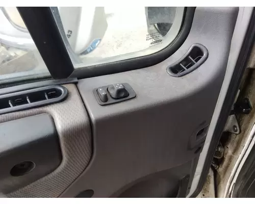 FREIGHTLINER M2 106 2002-2014 DOOR ASSEMBLY, FRONT