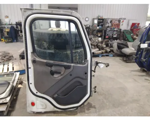 FREIGHTLINER M2 106 2002-2014 DOOR ASSEMBLY, FRONT