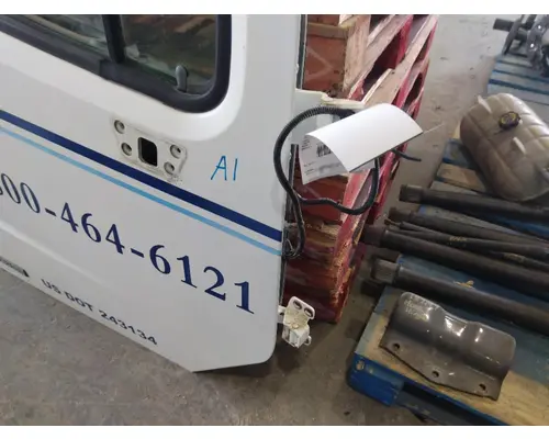 FREIGHTLINER M2 106 2002-2014 DOOR ASSEMBLY, FRONT