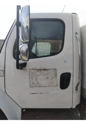 FREIGHTLINER M2 106 2002-2014 DOOR ASSEMBLY, FRONT
