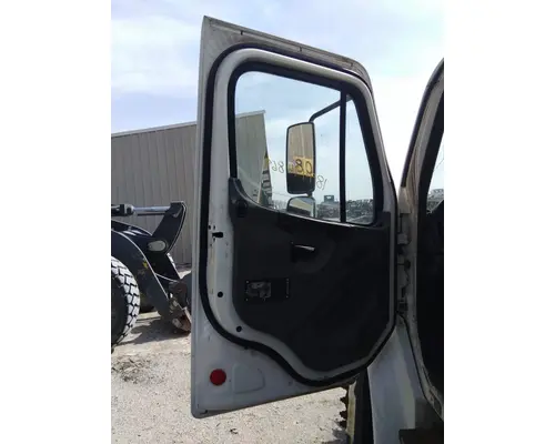 FREIGHTLINER M2 106 2002-2014 DOOR ASSEMBLY, FRONT