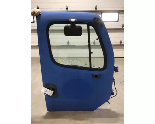 FREIGHTLINER M2 106 2002-2014 DOOR ASSEMBLY, FRONT