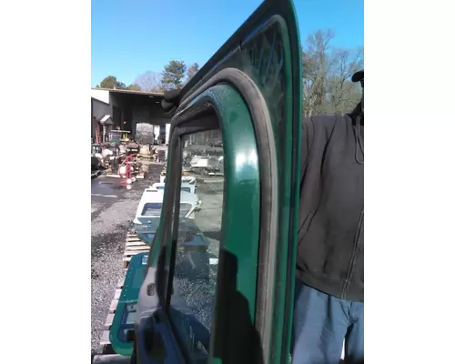 FREIGHTLINER M2 106 2002-2014 DOOR ASSEMBLY, FRONT