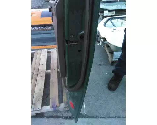 FREIGHTLINER M2 106 2002-2014 DOOR ASSEMBLY, FRONT