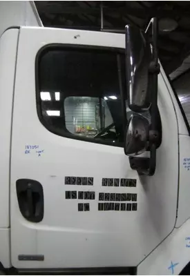 FREIGHTLINER M2 106 2002-2014 DOOR ASSEMBLY, FRONT