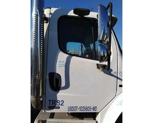 FREIGHTLINER M2 106 2002-2014 DOOR ASSEMBLY, FRONT