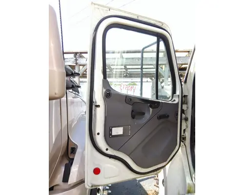 FREIGHTLINER M2 106 2002-2014 DOOR ASSEMBLY, FRONT