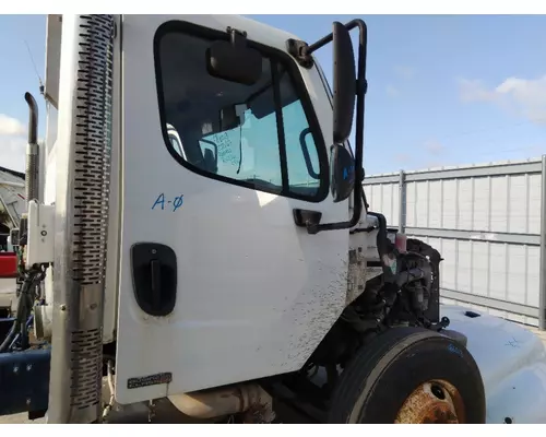 FREIGHTLINER M2 106 2002-2014 DOOR ASSEMBLY, FRONT