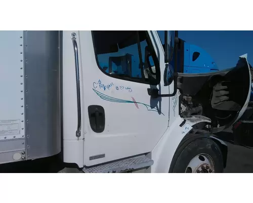 FREIGHTLINER M2 106 2002-2014 DOOR ASSEMBLY, FRONT