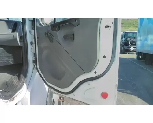 FREIGHTLINER M2 106 2002-2014 DOOR ASSEMBLY, FRONT