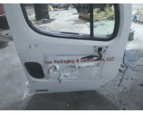 FREIGHTLINER M2 106 2002-2014 DOOR ASSEMBLY, FRONT