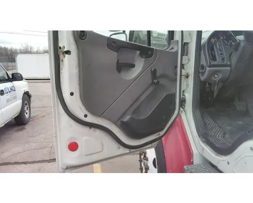FREIGHTLINER M2 106 2002-2014 DOOR ASSEMBLY, FRONT