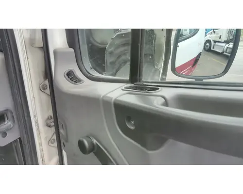 FREIGHTLINER M2 106 2002-2014 DOOR ASSEMBLY, FRONT