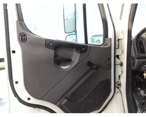 FREIGHTLINER M2 106 2002-2014 DOOR ASSEMBLY, FRONT