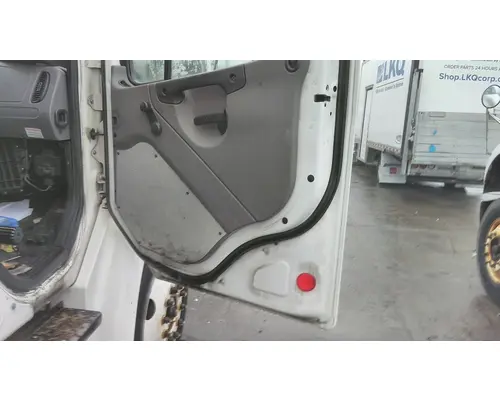 FREIGHTLINER M2 106 2002-2014 DOOR ASSEMBLY, FRONT