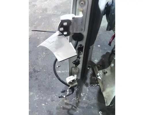 FREIGHTLINER M2 106 2002-2014 DOOR ASSEMBLY, FRONT