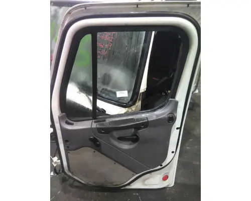 FREIGHTLINER M2 106 2002-2014 DOOR ASSEMBLY, FRONT