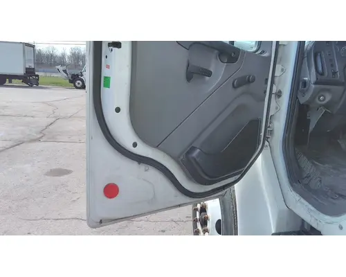 FREIGHTLINER M2 106 2002-2014 DOOR ASSEMBLY, FRONT